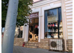 Магазин галантереи и аксессуаров - Магазин женской одежды