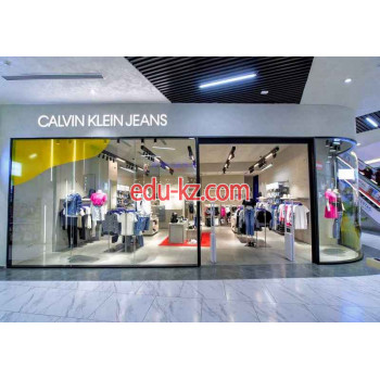 Магазин белья и купальников - Calvin Klein Jeans